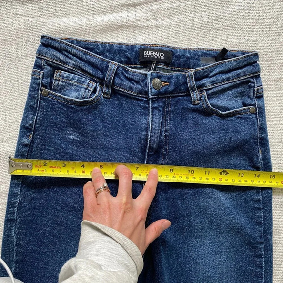 BUFFALO David Bitton Semi High Rise Slim Straight Dark Wash Distressed Hem Jeans - Picture 10 of 13